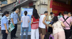 环绕季候性食物和群众关心热点